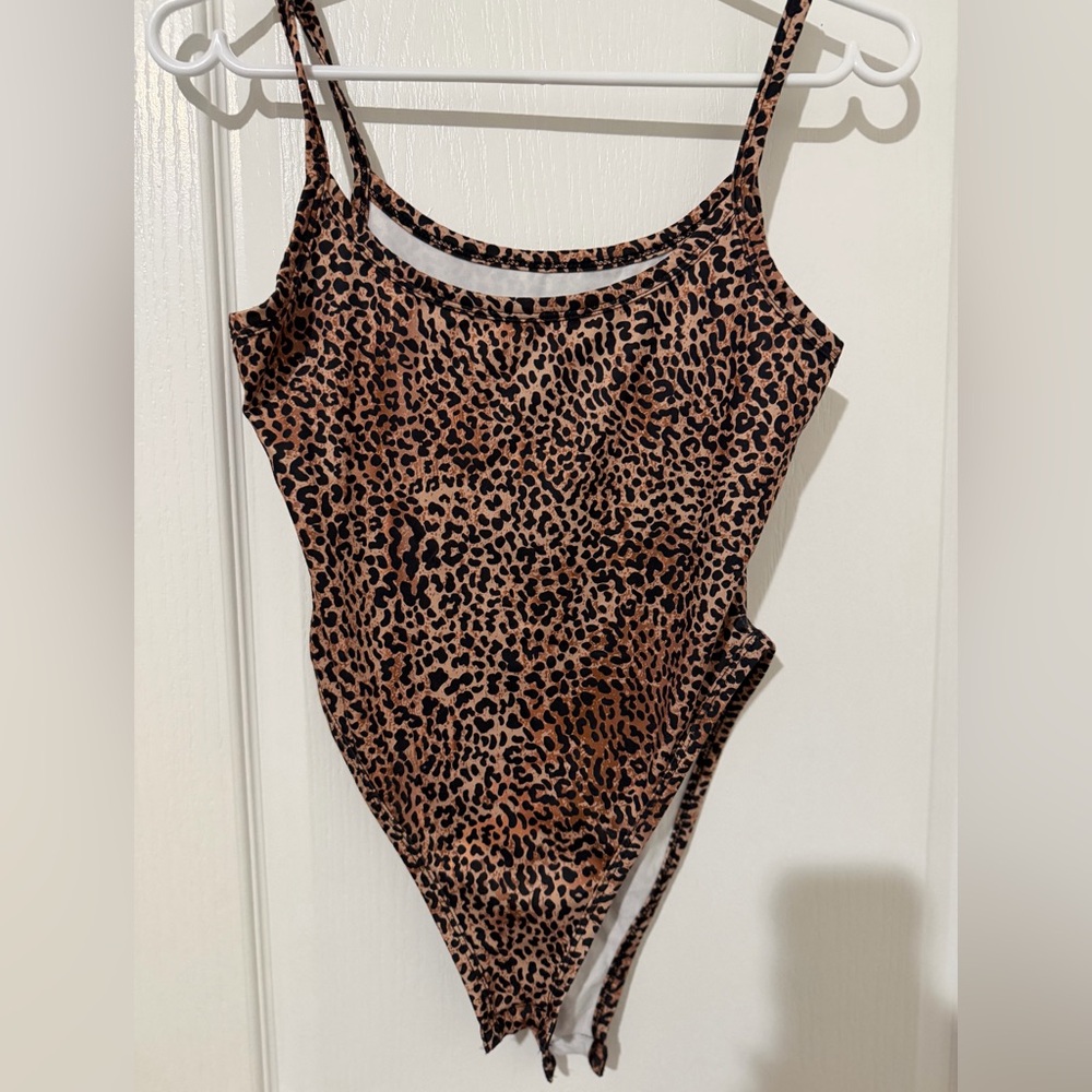 Leopard Print One-Piece - Picture 2 of 4